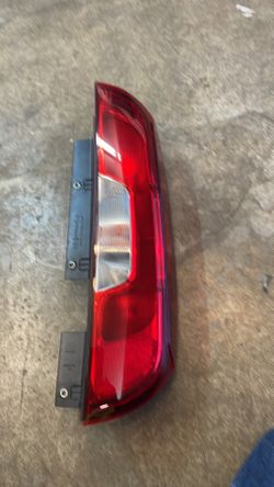 Tailight  R .Dodge Pro master City 2017”
