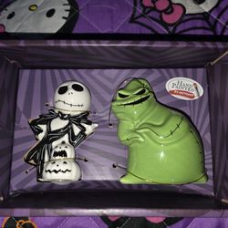 Nightmare Before Christmas Salt And Pepper Shakers 