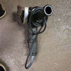CRAFTSMAN 4.5 INCH ANGLE GRINDER 