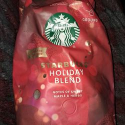 Starbucks Holiday Blend Coffee 35oz. (2.18 lbs)