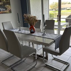 Dining Room Set