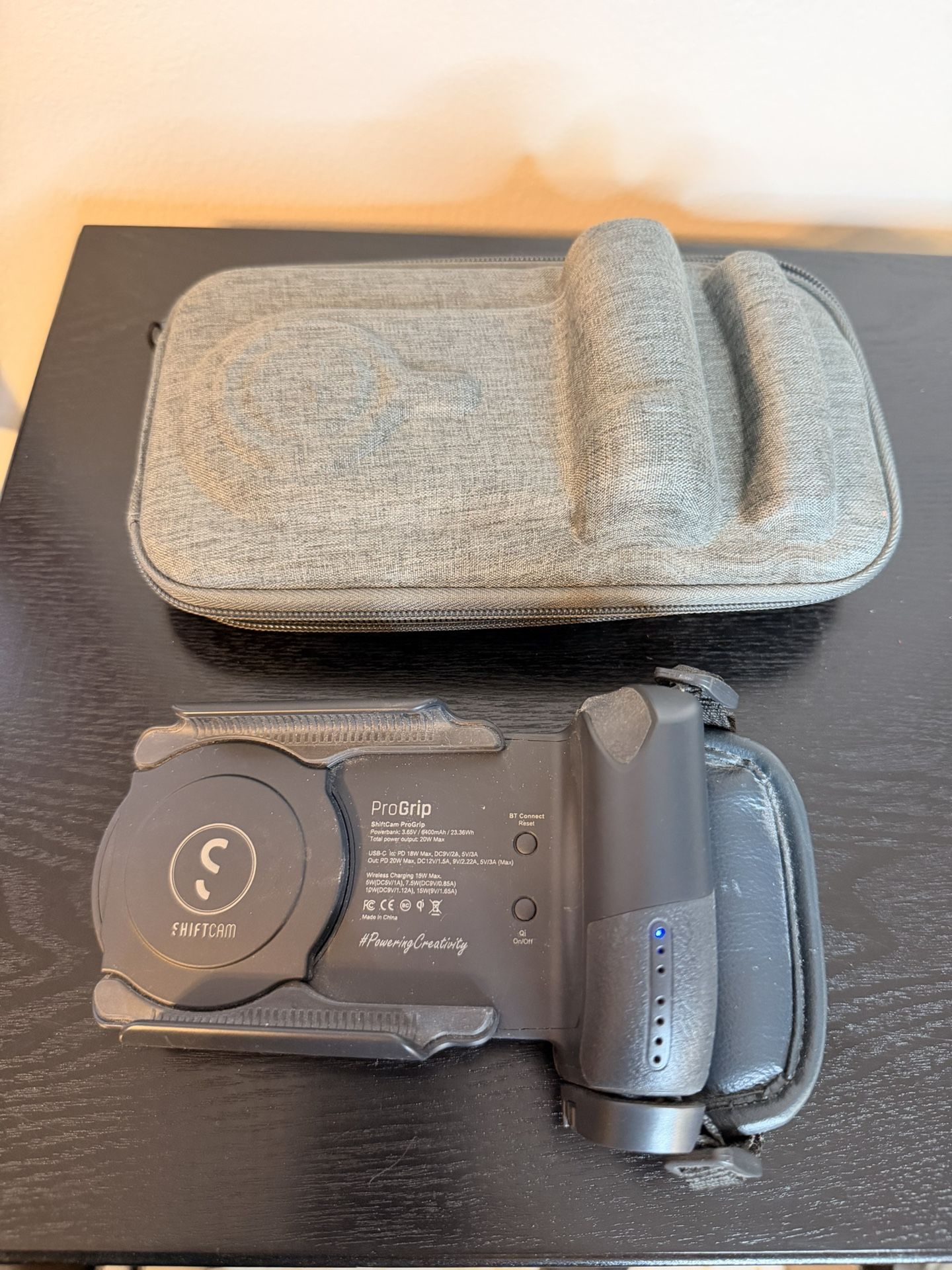ShiftCam ProGrip Starter Kit DSLR-Style Charging Smartphone Grip