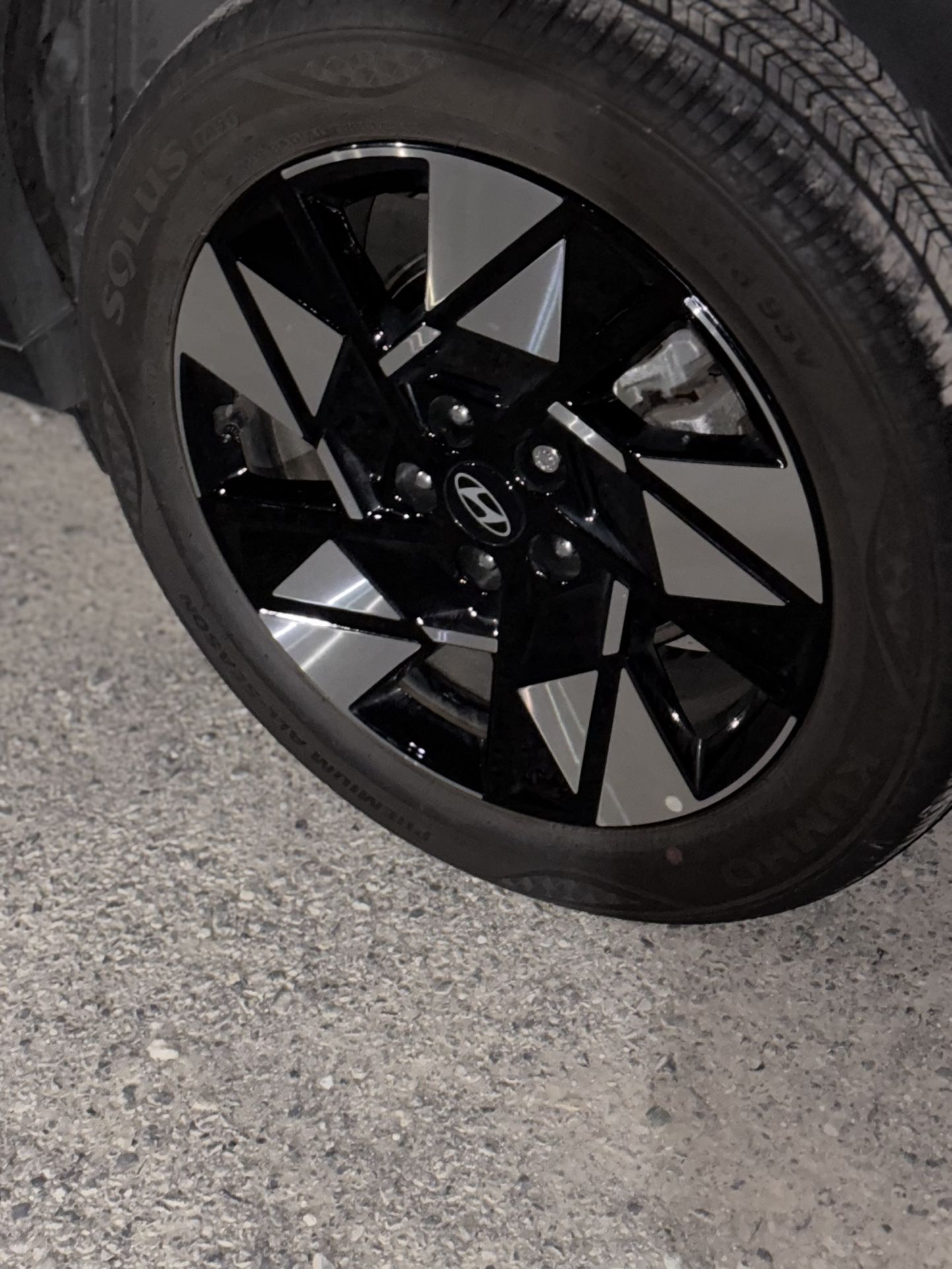 Tires And Rims 18in Rims 18 Tires (these Are On A 2024 Hyundai Kona) Almost Brand New I Bought Can In Dec