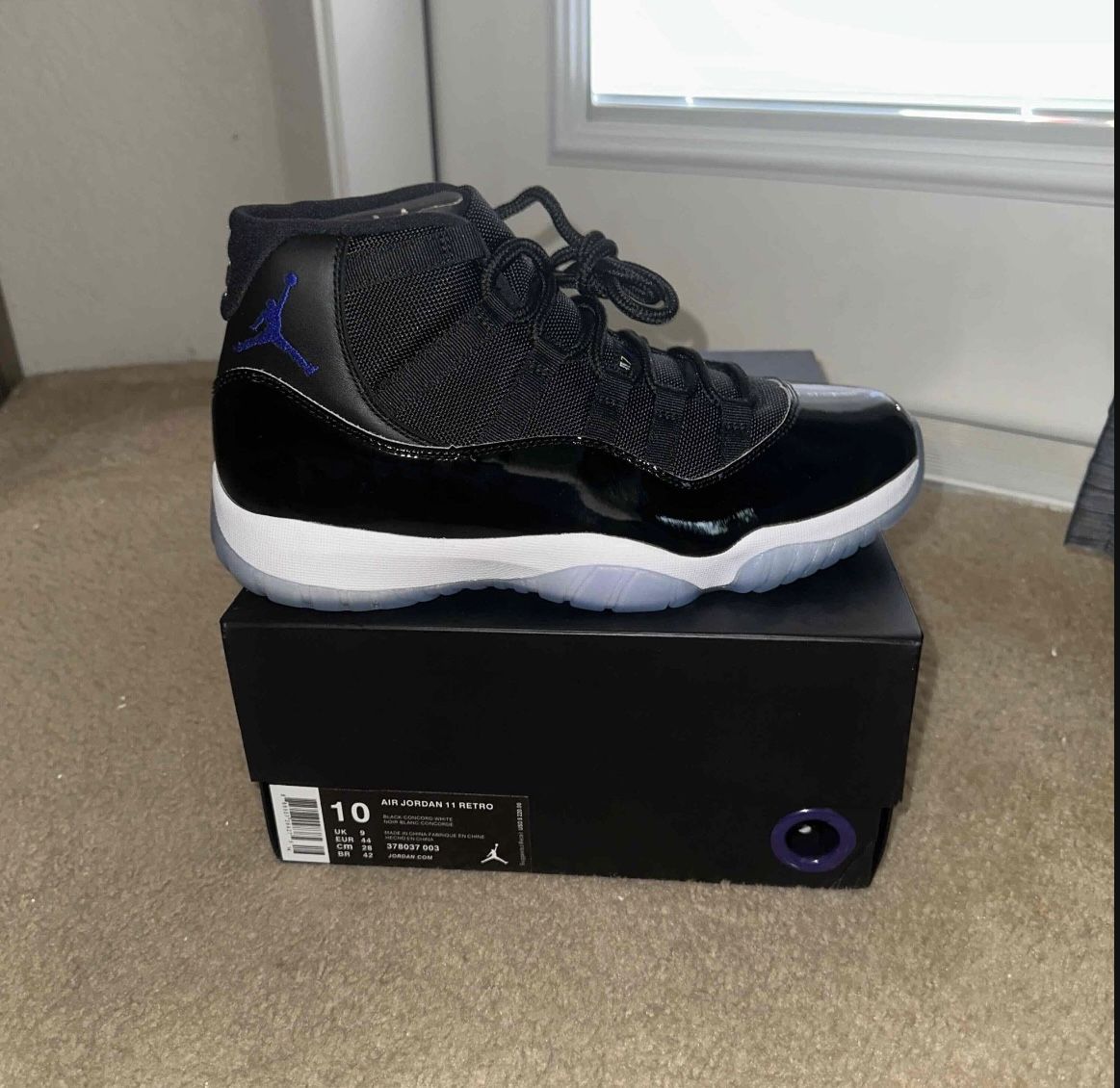 Jordan 11 Space Jam 2016