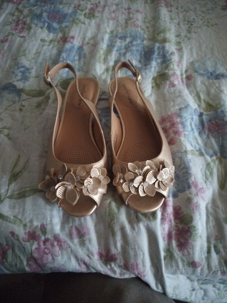 Comfort View Size 7.5 W