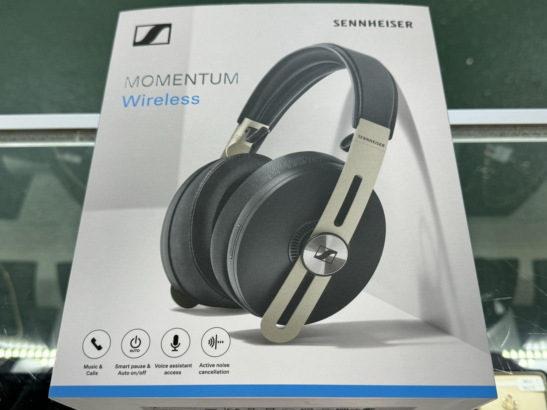 Sennheiser Momentum 3 Wireless Noise Cancelling Headphones