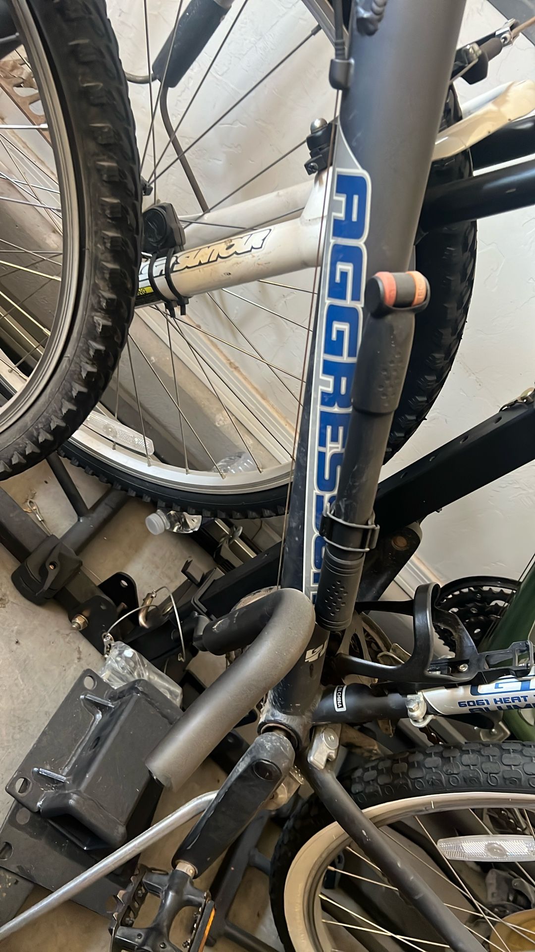 2 Bikes