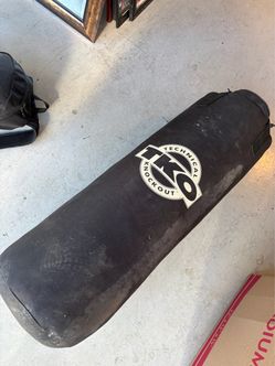 Heavy bag with gloves