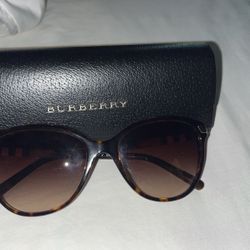 Burberry Glasses 