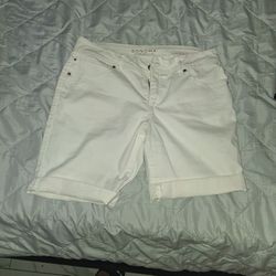 White Shorts new White Shorts 
