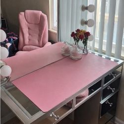 ✨ Impressions Vanity Desk w/ Lights – Hollywood Style ✨