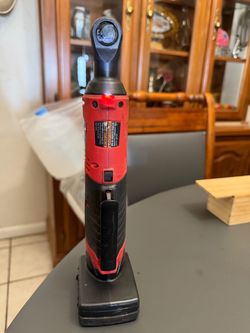 Milwaukee 3/8” Ratchet