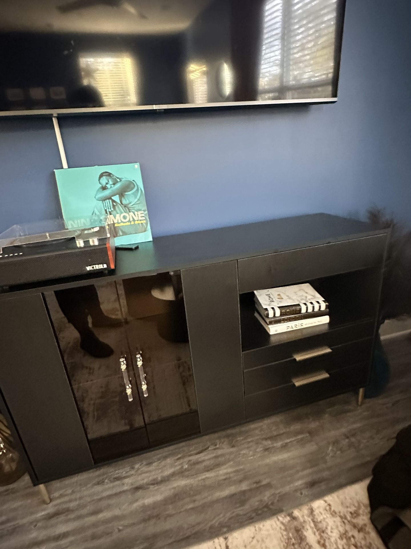 Black TV Stand