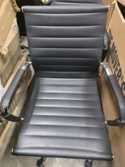 I have seven chairs of this model available. All seven for $300. Let me know if you are interested