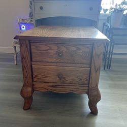Solid Wood End Tables Pick Up Only 