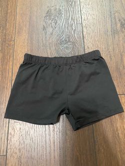 Girls black shirt shorts size 6 by only girl #6