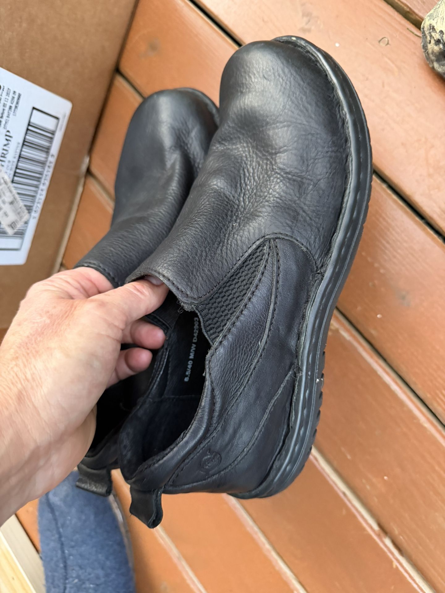 Born Leather Shoes Mens Or Women Size 8,5/40