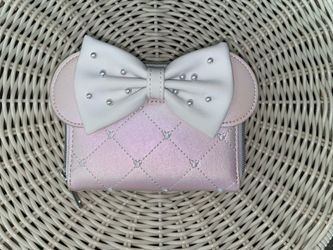 Loungefly Minnie Mouse Pink Pearl Bow Iridescent Wallet