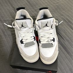 Jordan 4 Military Size 7 Youth