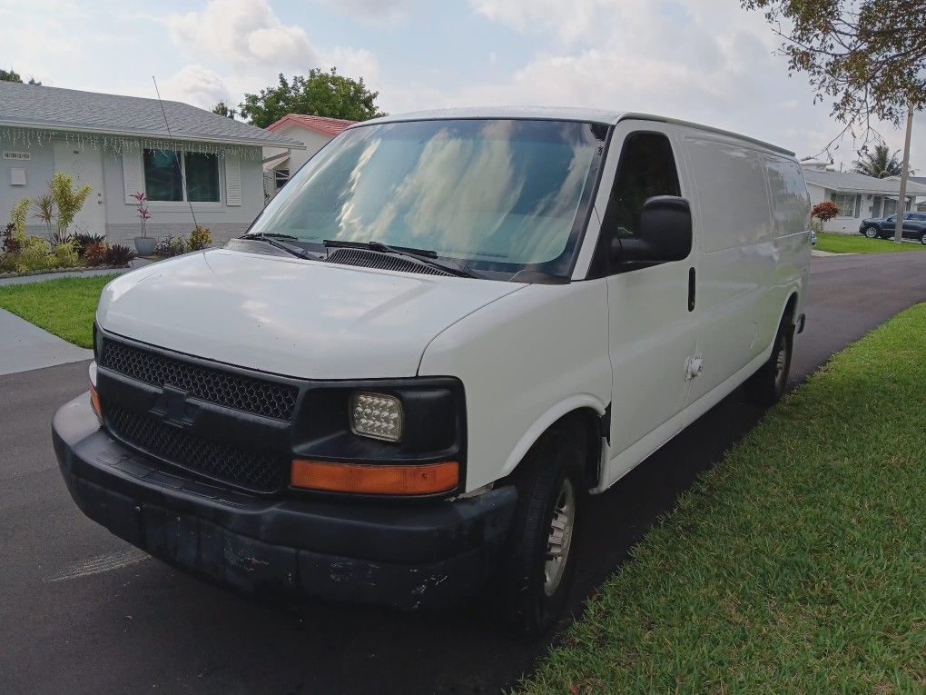Chevy express 2(contact info removed)
