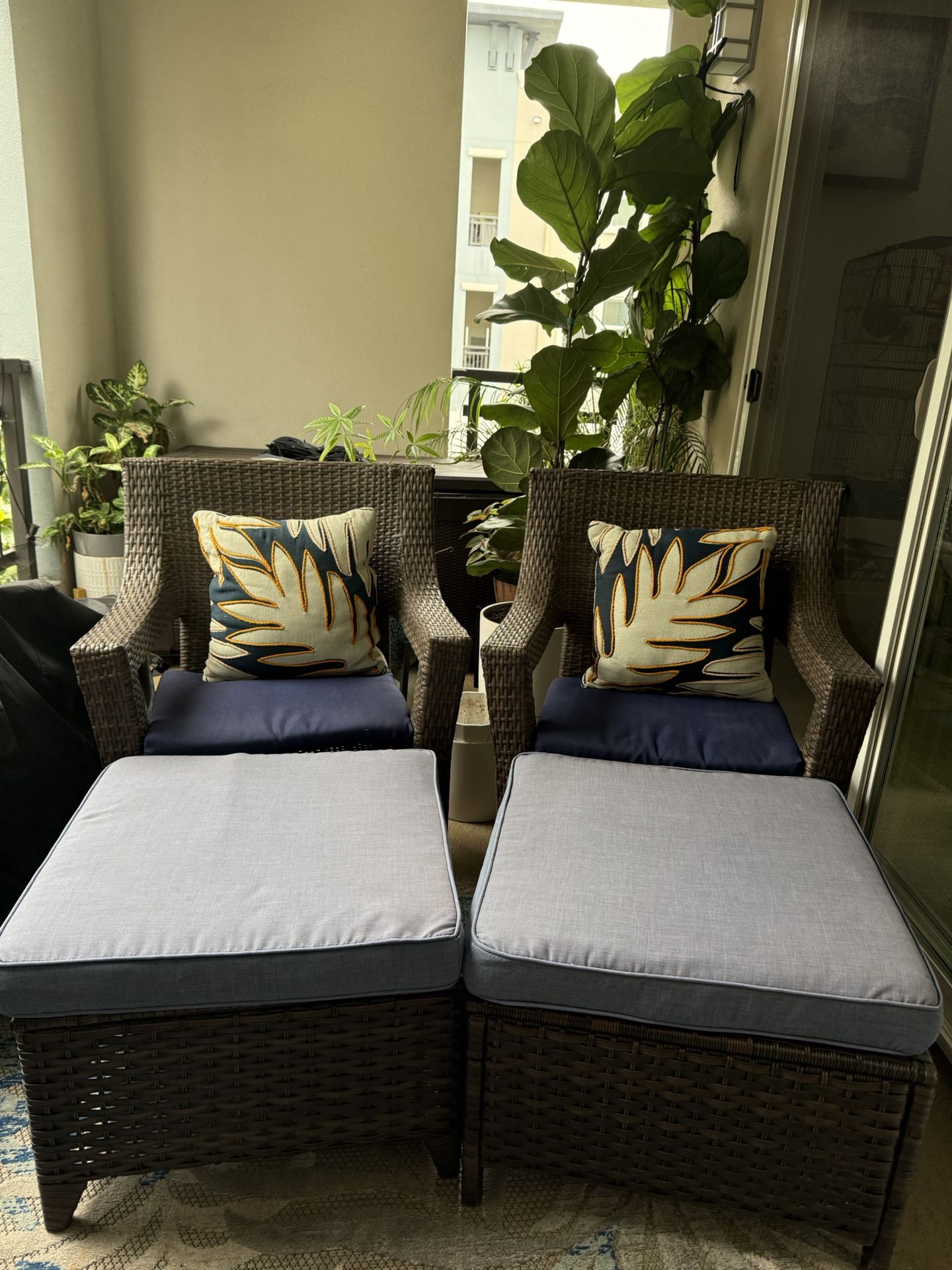 Patio Furniture Set – 2 Chairs + 2 Ottomans + Side Table