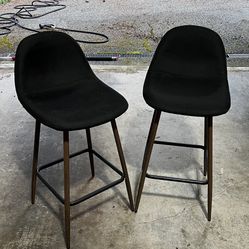 Set Of 2 Threshold Bar Stools 