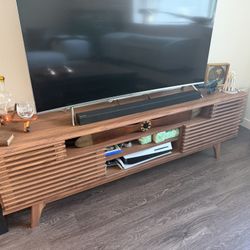 TV Table - Up To 80” Tv 