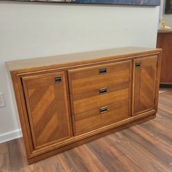 1960s Mid-Century Modern Bernhardt furniture Sideboard credenza