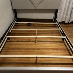 Queen Bed Frame With Headboard 