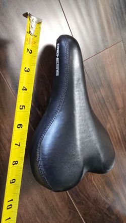 Bicycle saddle