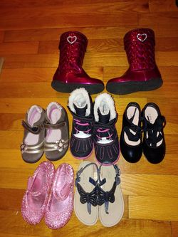 Girls Toddler Size 9 Excellent condition
