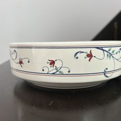 Mikasa Annette Serving Bowl 8” Round