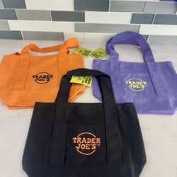 2025 Trader Joe’s Halloween Mini Canvas Tote Bags 