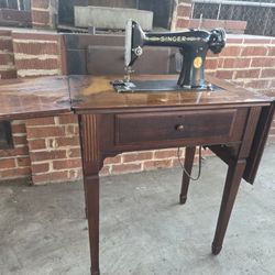 Antique Singer Sewing Machine 