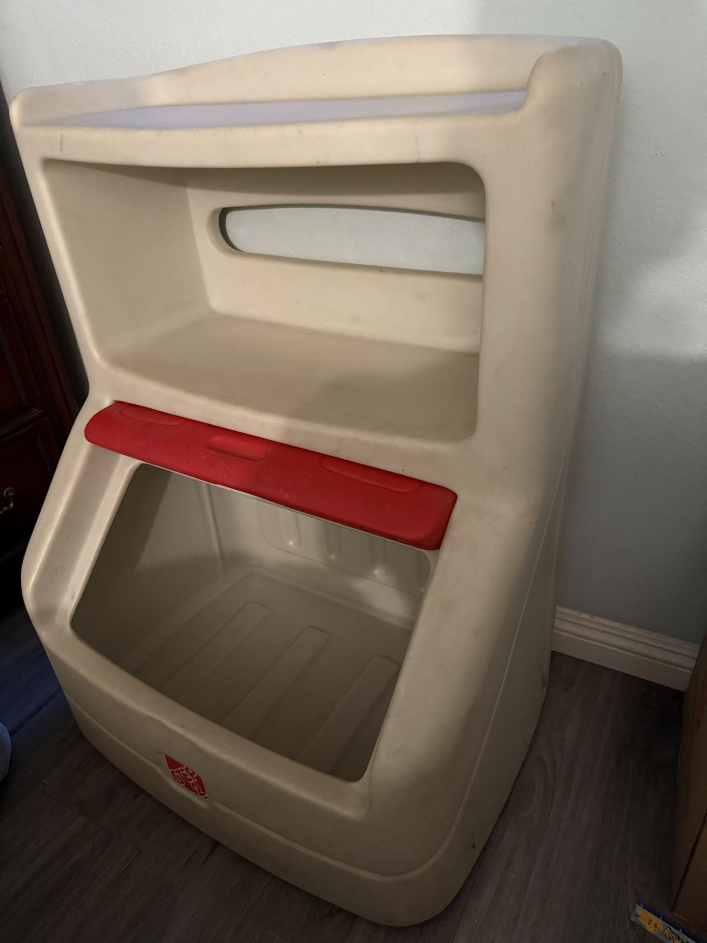 Toy Box /Book Shelf