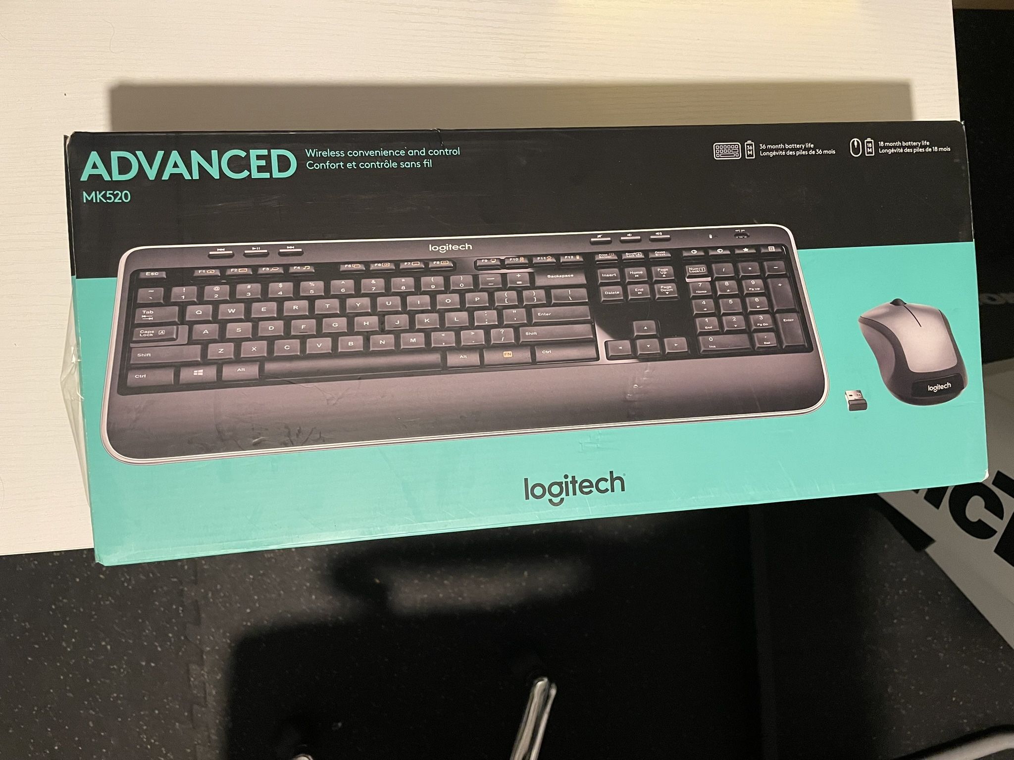 Logitech MK520 Wireless Keyboard and Mouse Combo