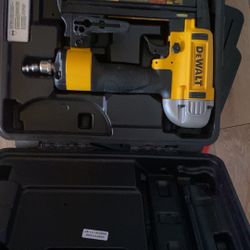 Dewalt Stapler / Precision Point Nailer