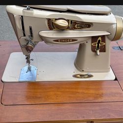 Antique Singer Rocketeer 500A Sewing Machine