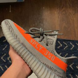 Yeezy Beluga V2