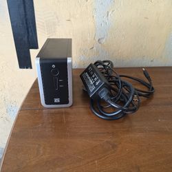 Hornettek 2bay Serial ATA External Drive Enclosure