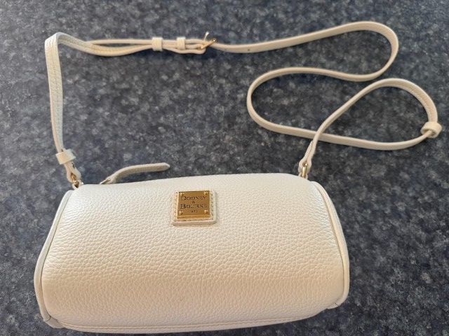 Dooney And Bourke Bag
