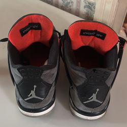 Jordan 3s 8 & Half In Men’s 