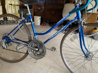 Great condition Schwinn Women bike