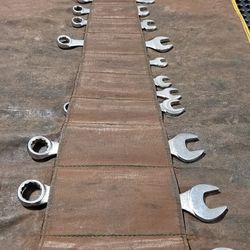 ROLL UP WRENCH CASE