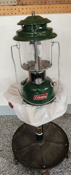 COLEMAN FUEL LATERN