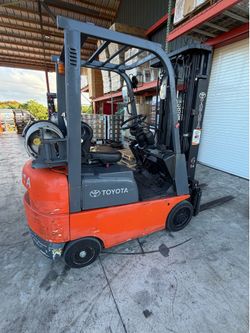 Toyota Forklift 3500lbs Triple Mass Montacarga Toyota