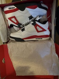 Jordan 4 fire Red
