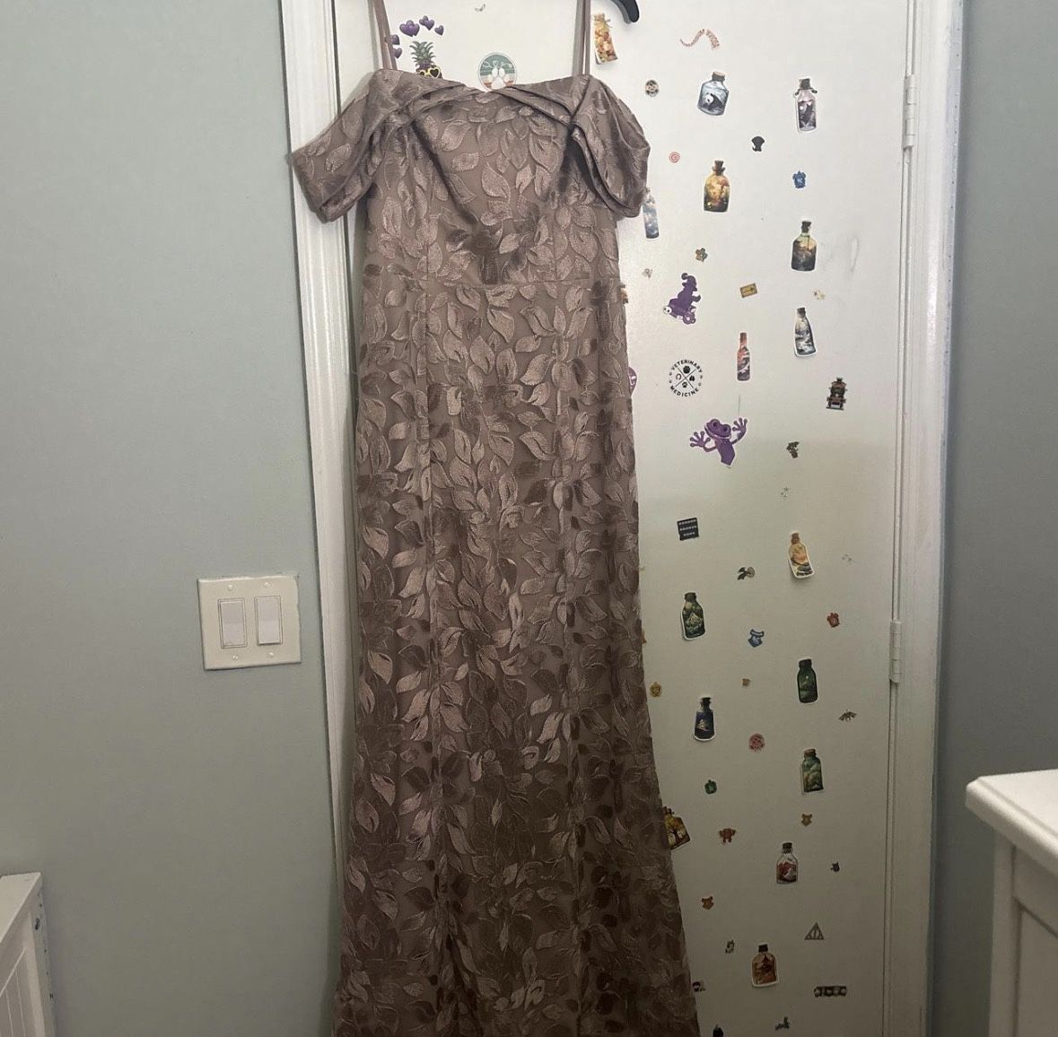ROSEGOLD OFF SHOULDER MAXI DRESS