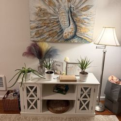 sideboard / console cabinet 