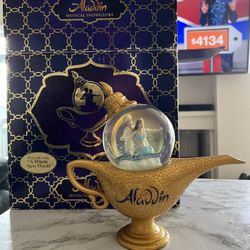 Disney Aladdin Musical Snow Globe 